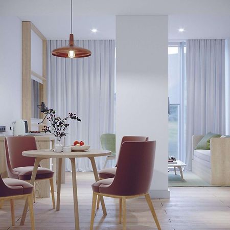 Hilton Garden Inn Tbilisi Riverview エクステリア 写真