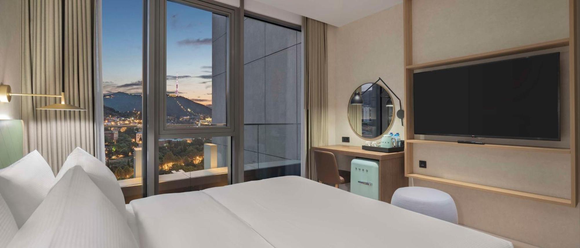 Hilton Garden Inn Tbilisi Riverview エクステリア 写真