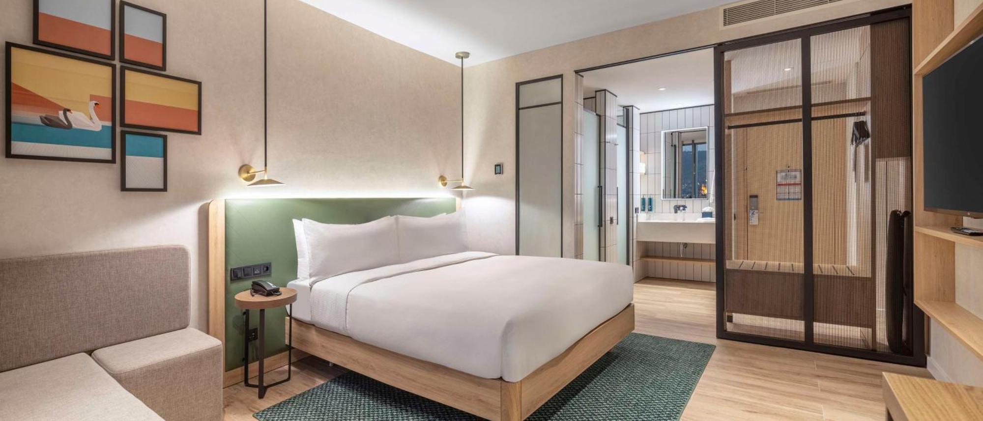 Hilton Garden Inn Tbilisi Riverview エクステリア 写真