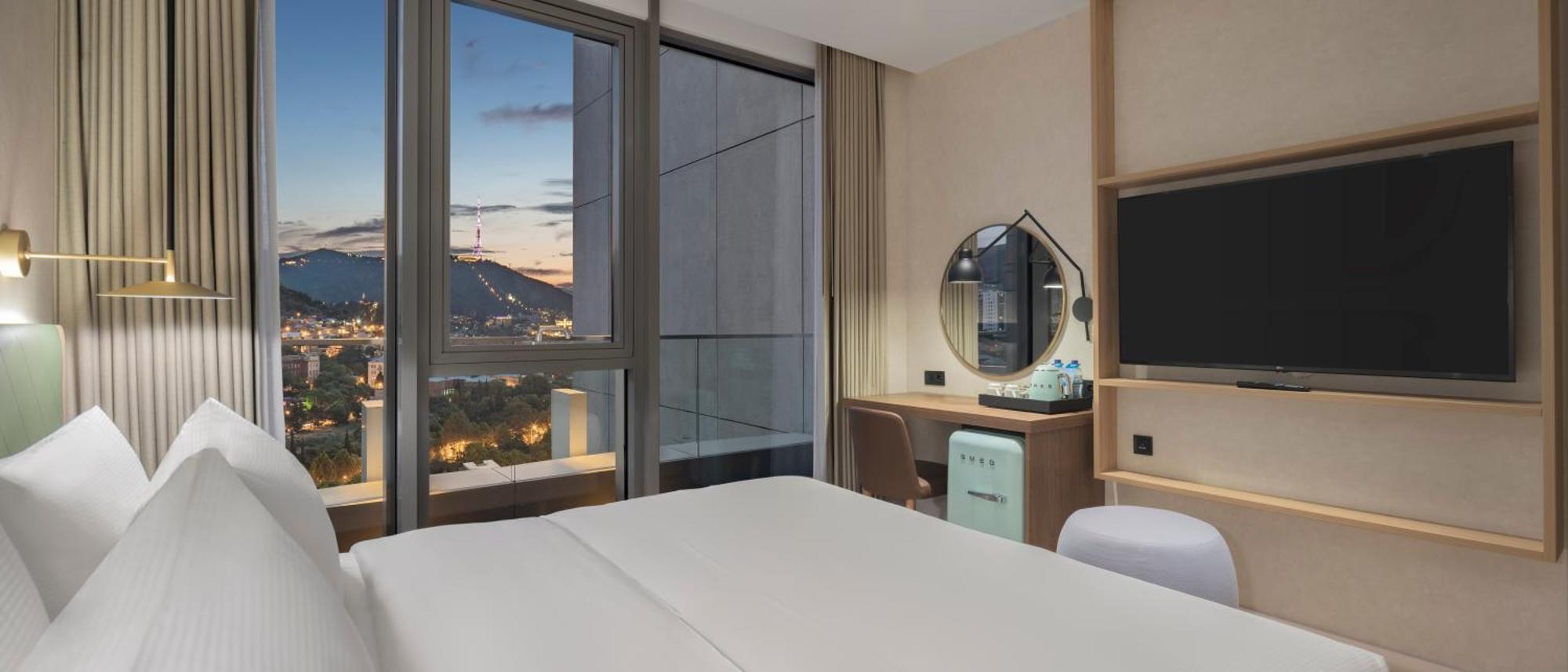 Hilton Garden Inn Tbilisi Riverview エクステリア 写真
